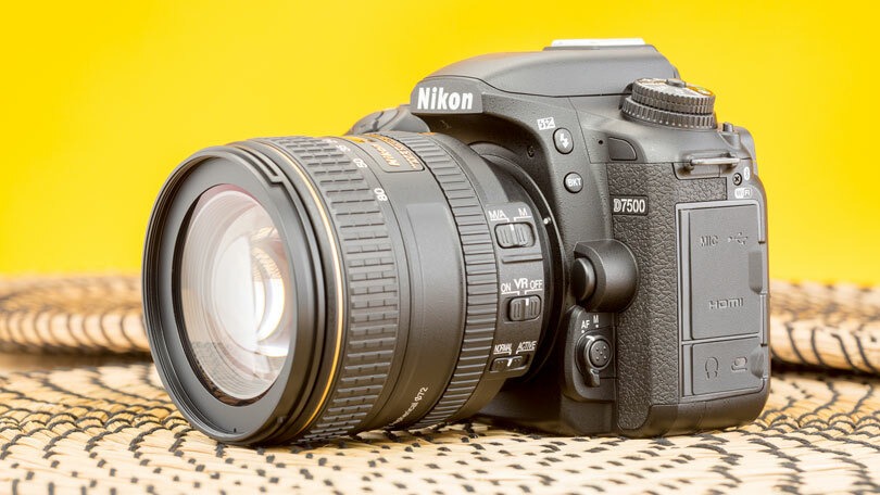 Nikon D7500