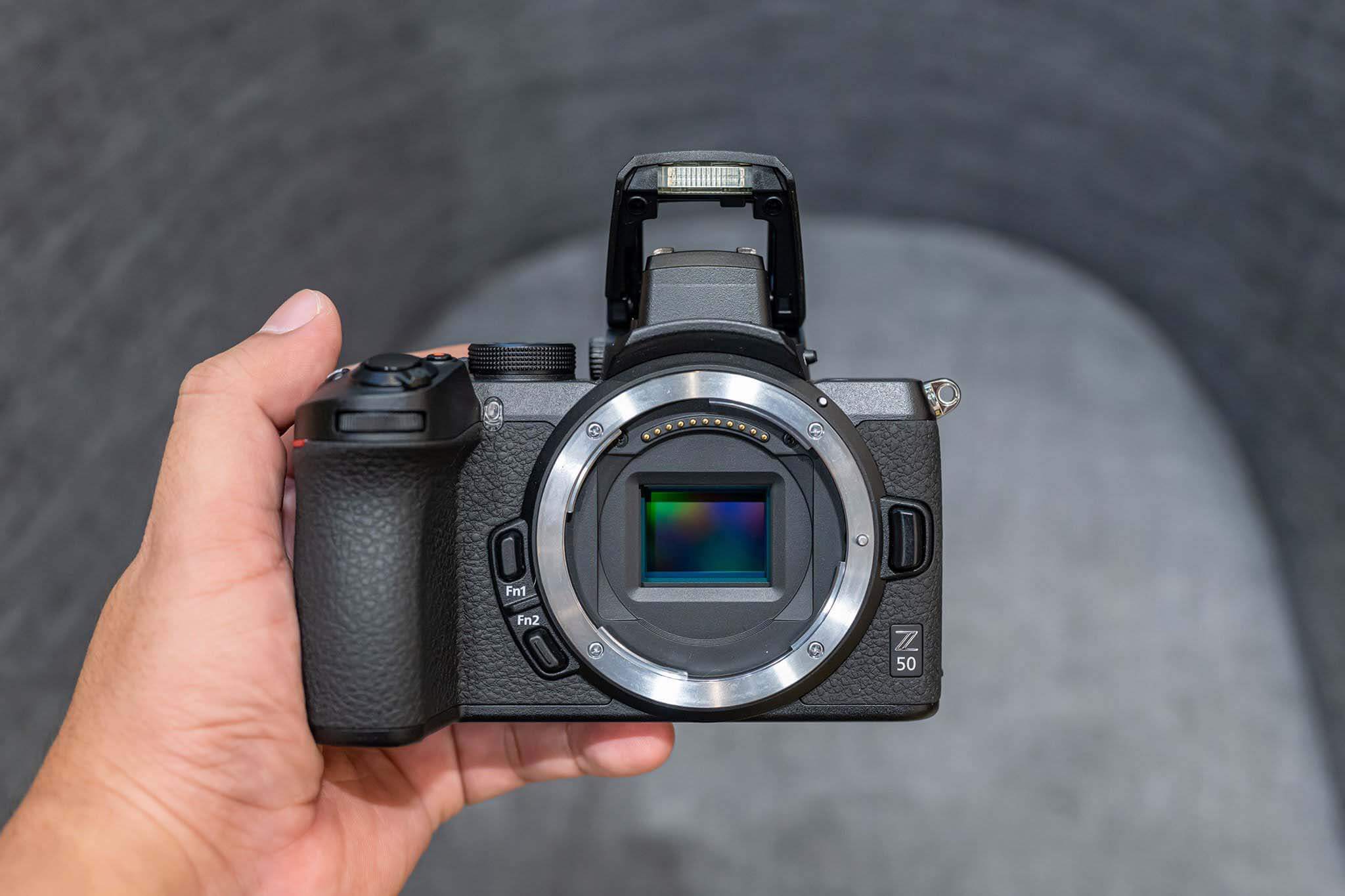 Nguyên lý hoạt động của máy ảnh Mirrorless